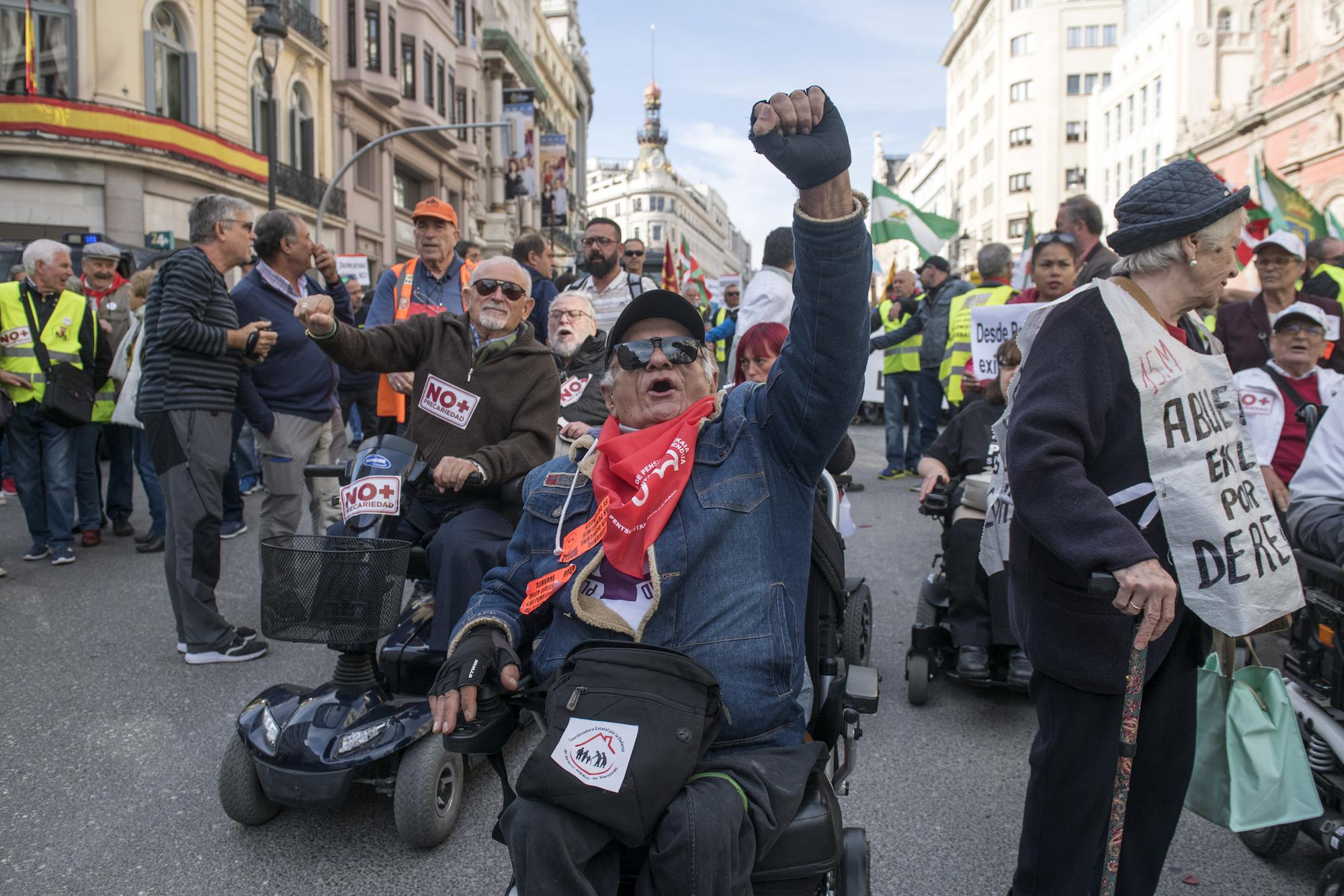 Manifestación Madrid pensionistas Congreso de los Diputados - 6